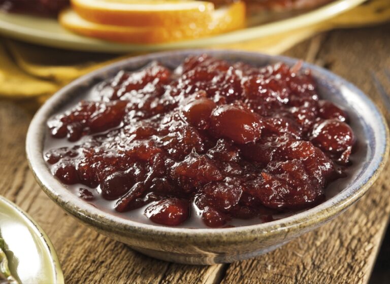 Sauce pour gibier, aux airelles, miel et épices Intermarché